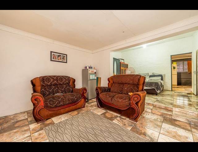 3 BEDROOM HOUSE FOR SALE IN DANVILLE